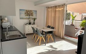 Very Beautiful Penthouse In The Heart Of Alicante